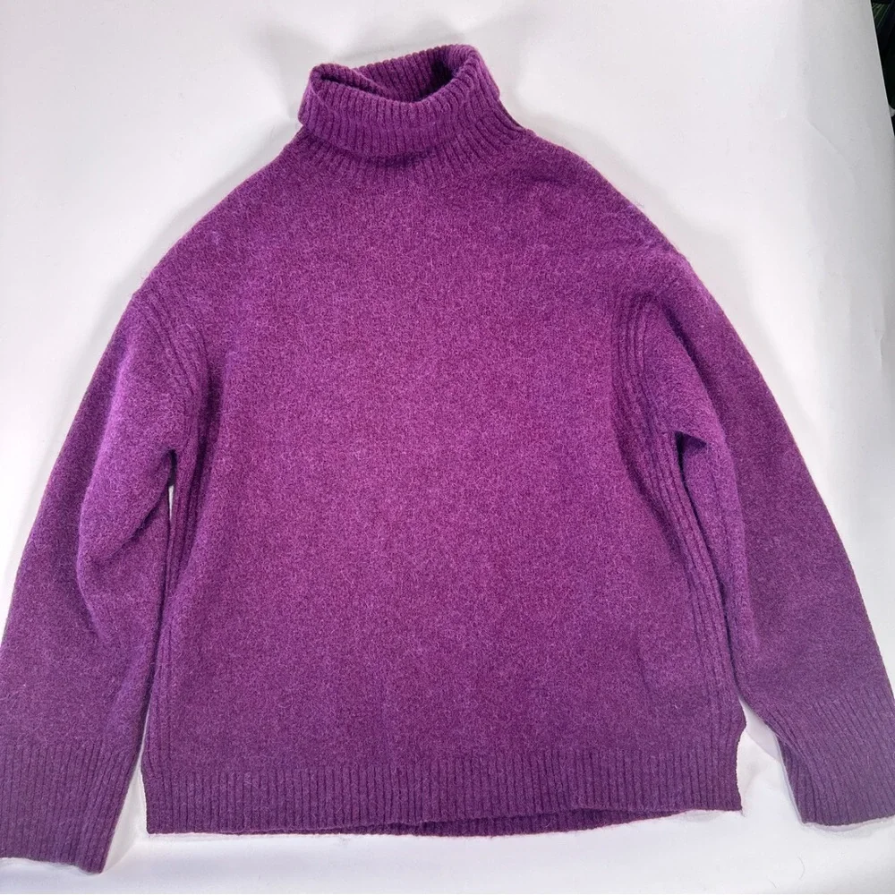 J Crew Women’s Alpaca Blend Turtleneck Sweater Purple Knit M - Picture 2 of 11